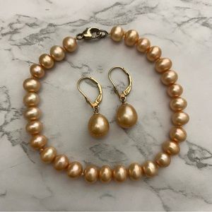 Dillard’s freshwater gold pearl earring and bracelet set